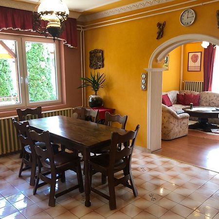 Valentin Vendeghaz Hotel Balatonlelle Buitenkant foto