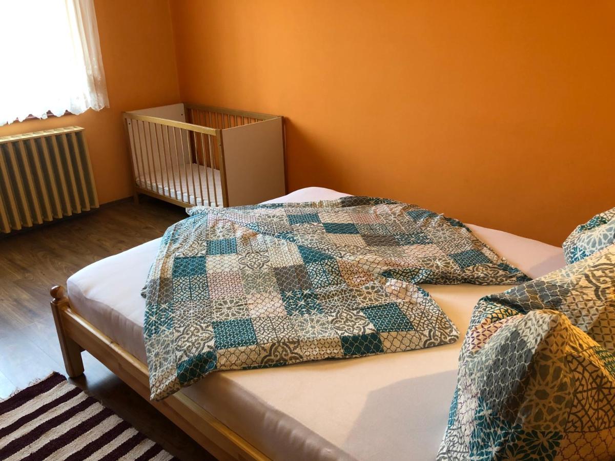 Valentin Vendeghaz Hotel Balatonlelle Buitenkant foto